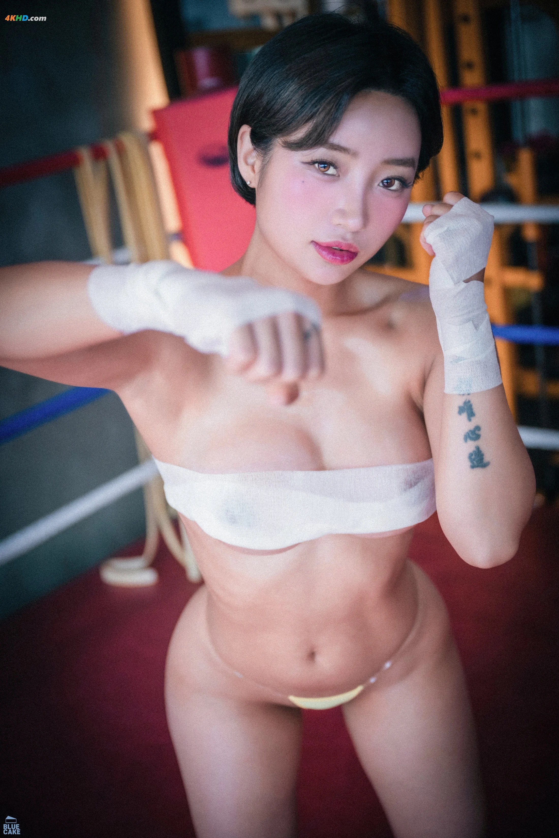 [BLUECAKE] Booty Queen – Punch Girl_Chapter 2 – part 02_RED+[443MB-26photos]