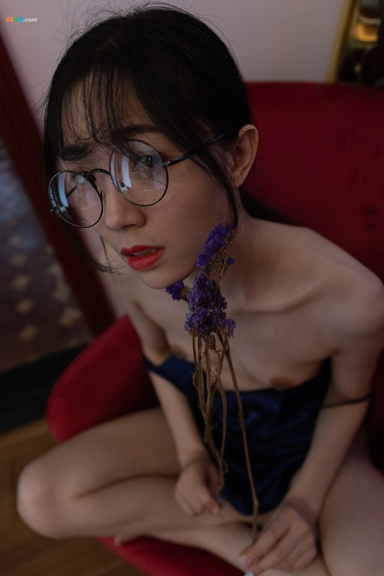 [Private Photoshoot] PKG攝影 清純眼鏡娘 小九 2022.11.30 大尺度 私拍套圖[3.64GB-311photos]
