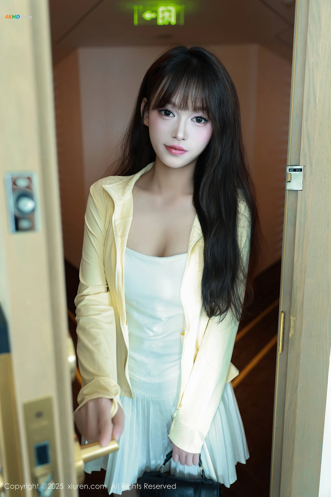 [XIUREN秀人网] 2025.08.28 NO.10702 糯咪[426MB-83photos]