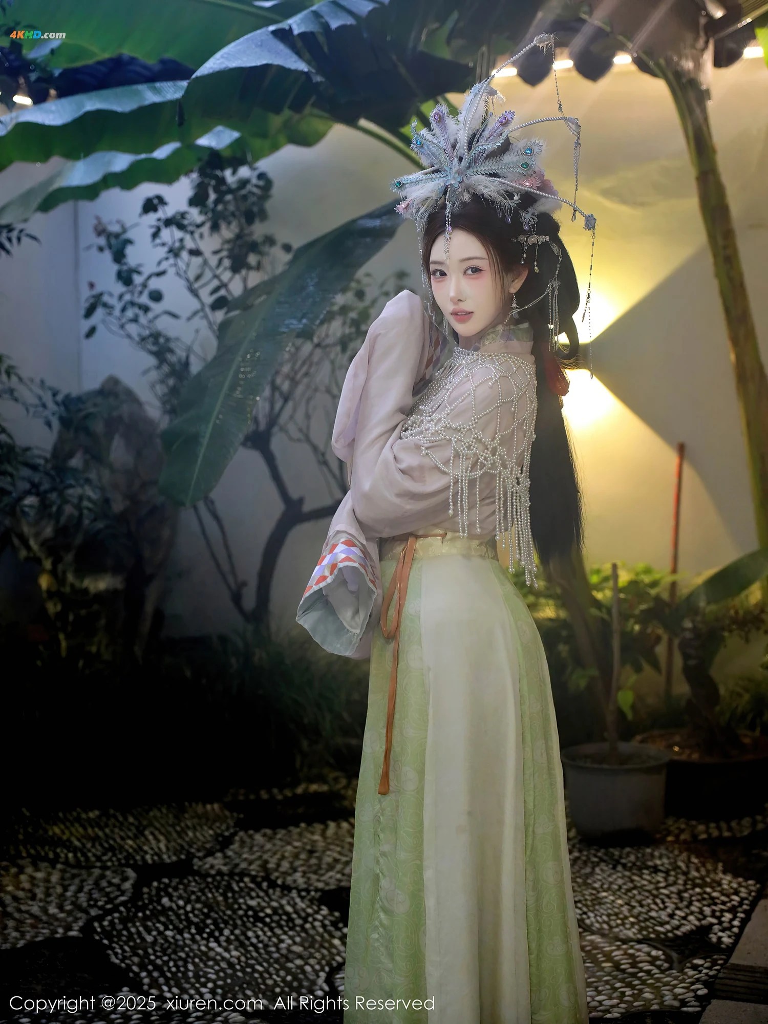 [XIUREN秀人网] 2025.09.05 NO.10736 梨霜儿[562MB-81photos]