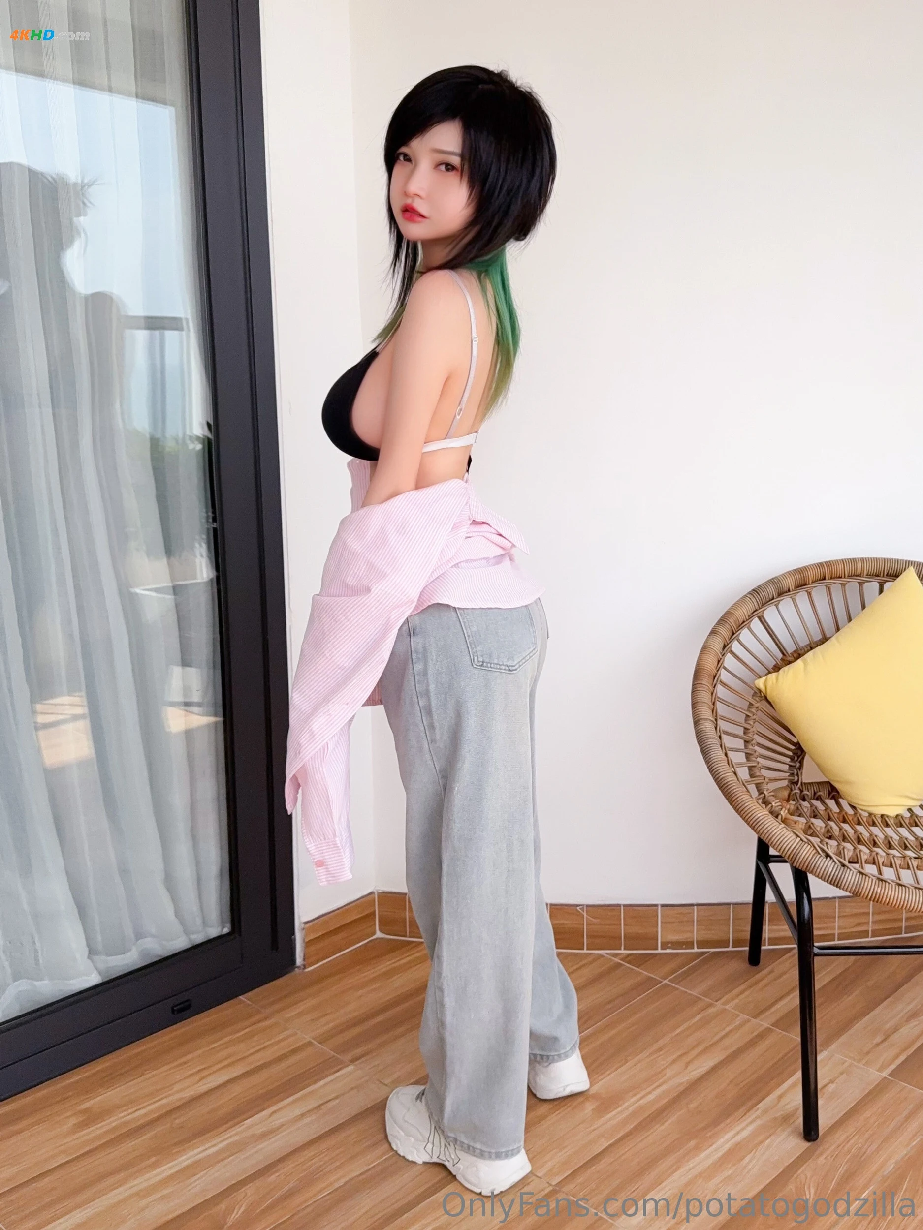 Potato Godzilla – Casual (Onlyfans Nude Nov 2024)[26MB-18photos]