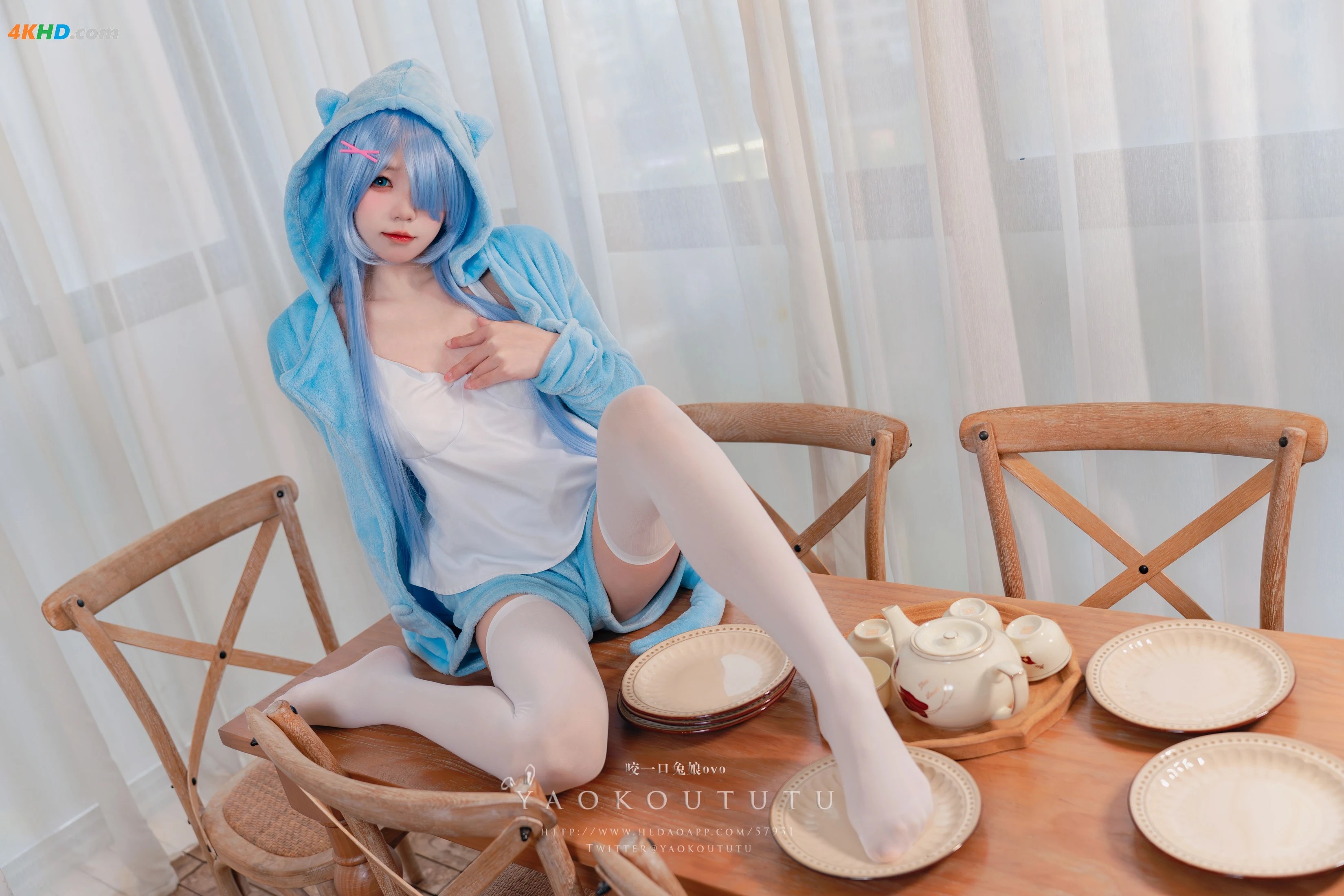 黏黏团子兔 – 『蕾姆喵喵』&小剧场[995MB-50photos]