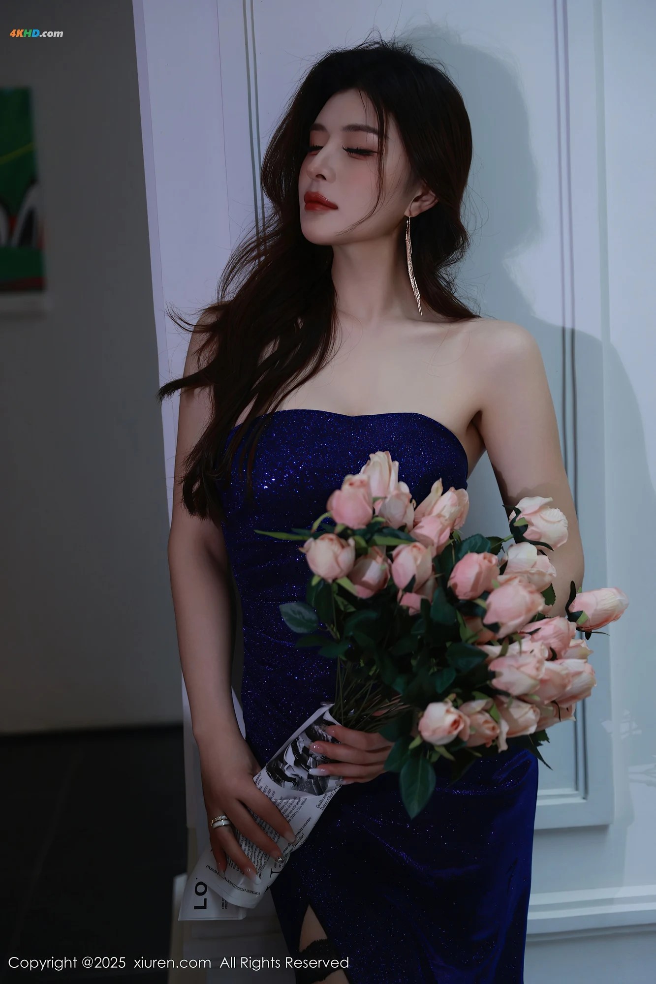 [XIUREN秀人网] 2025.09.08 NO.10740 阿依莎[389MB-71photos]