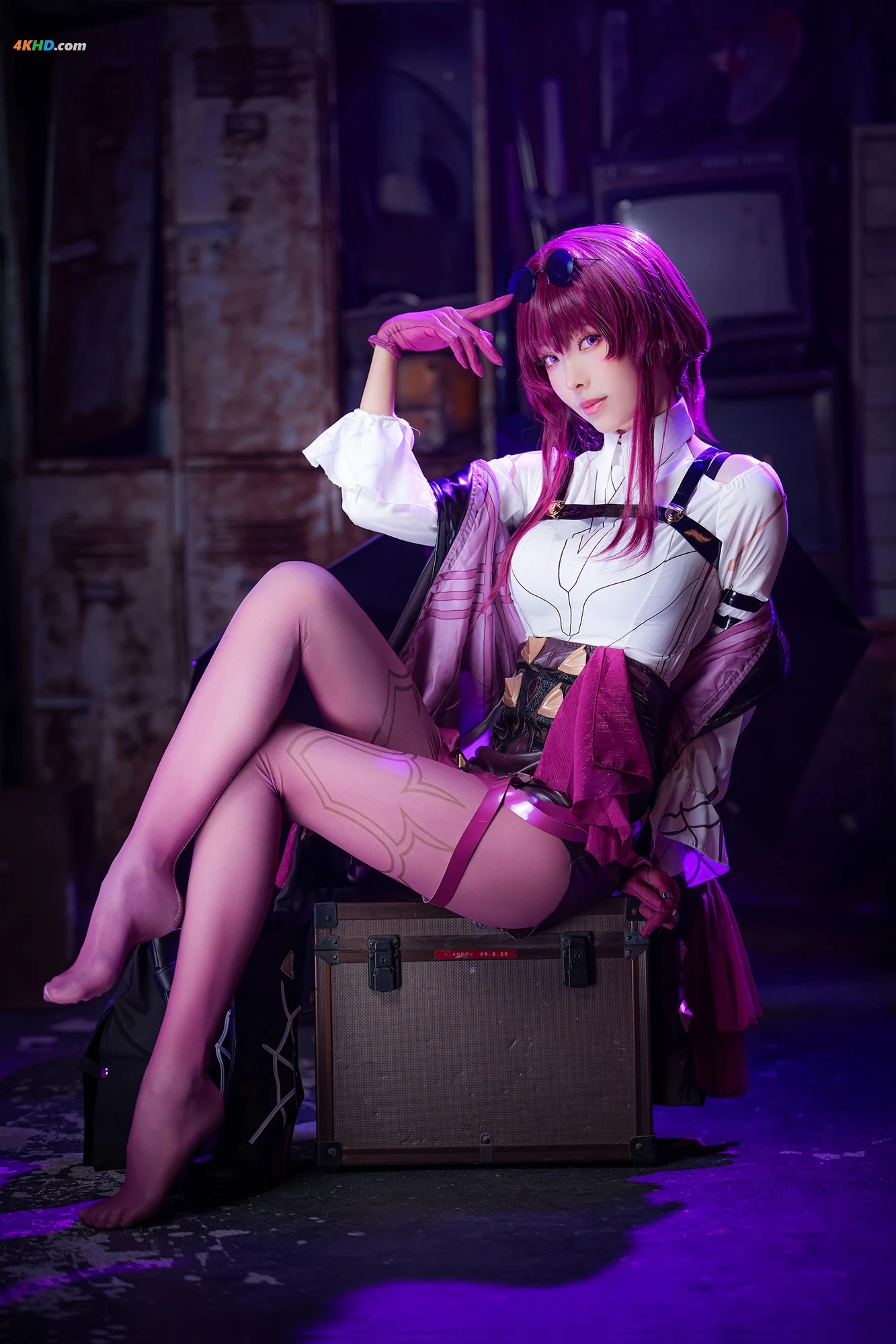 ELY – Kafka[35MB-25photos]