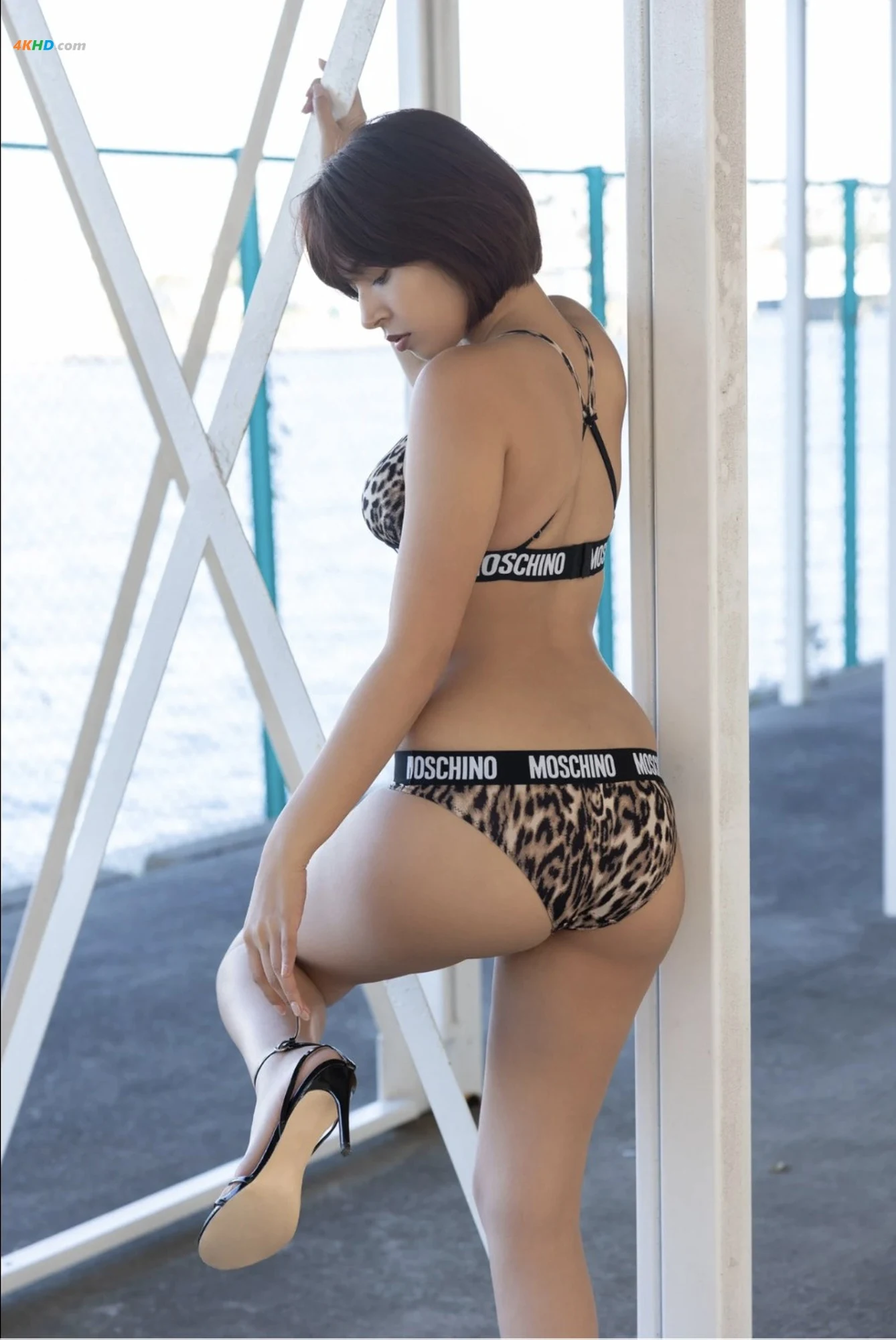 [JP] Mary Fujii (藤井マリー) – [Friday Digital Photobook] Hourglass 砂時計 Vol.1+2[31MB-82photos]