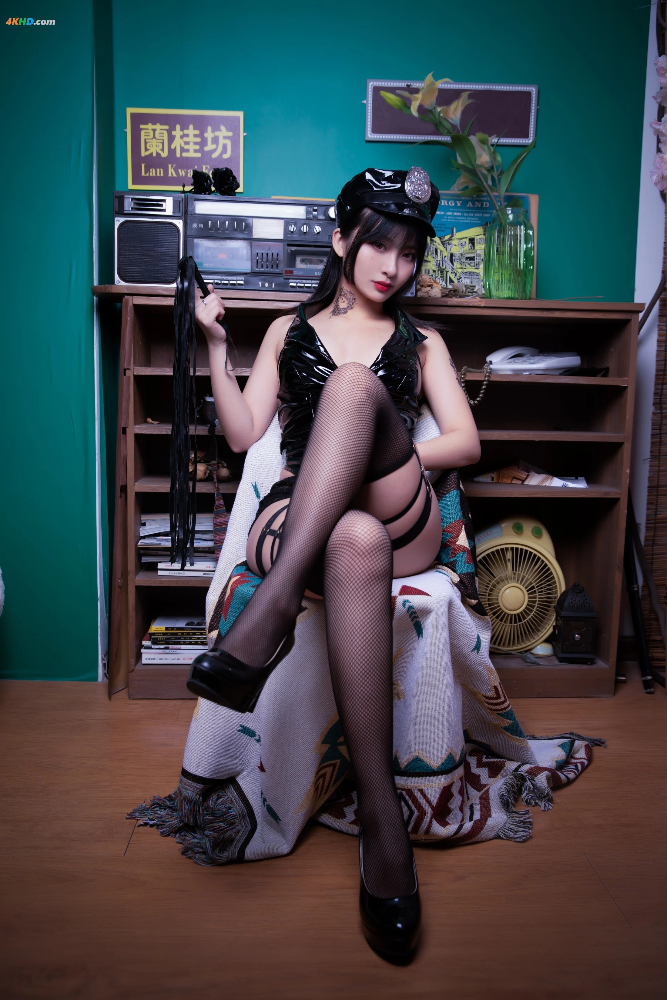 洛璃 LoLiSAMA – 小女J[502MB-52photos]