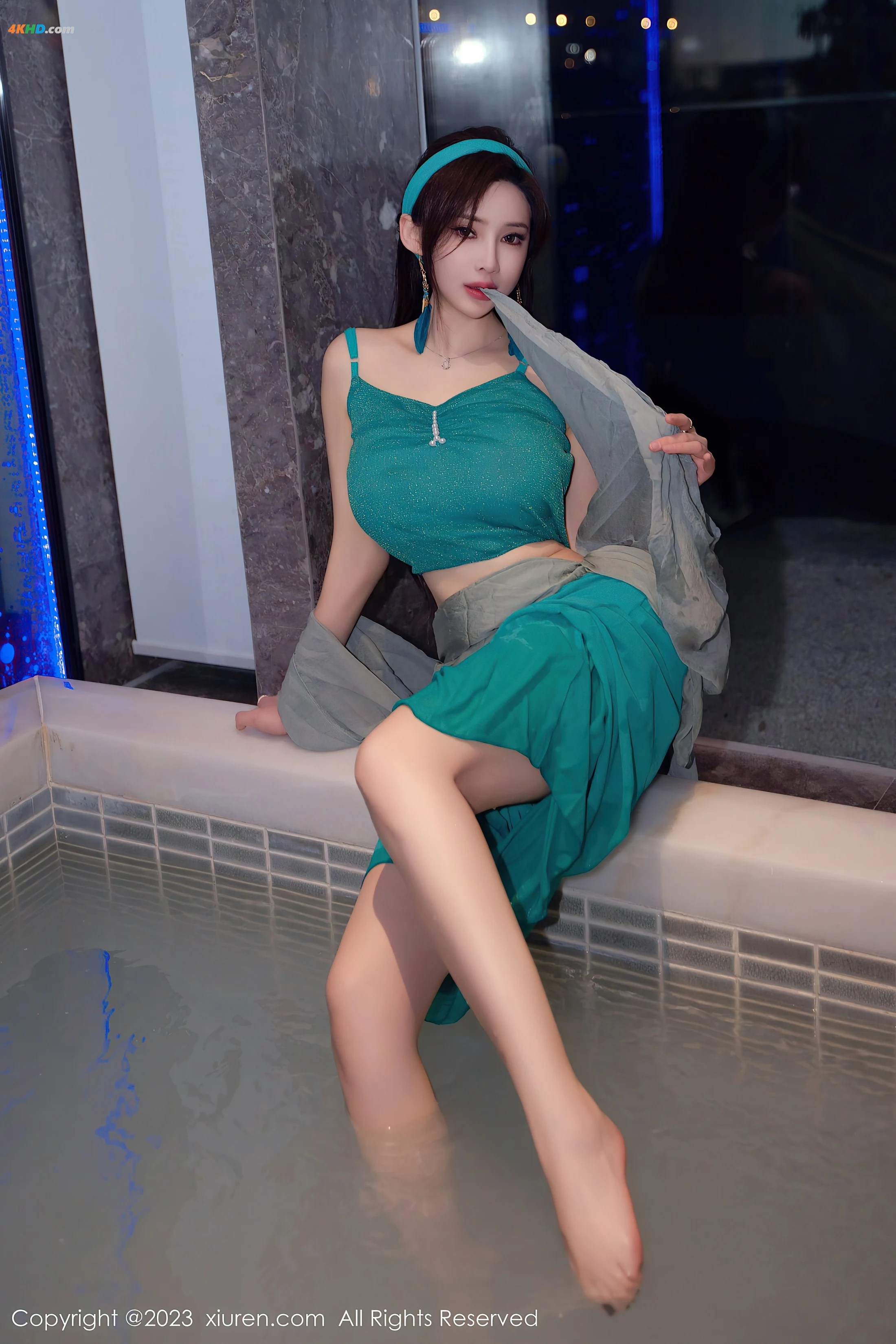 [Xiuren秀人网]2023.12.29 NO.7886 Carol周妍希[341MB-59photos]