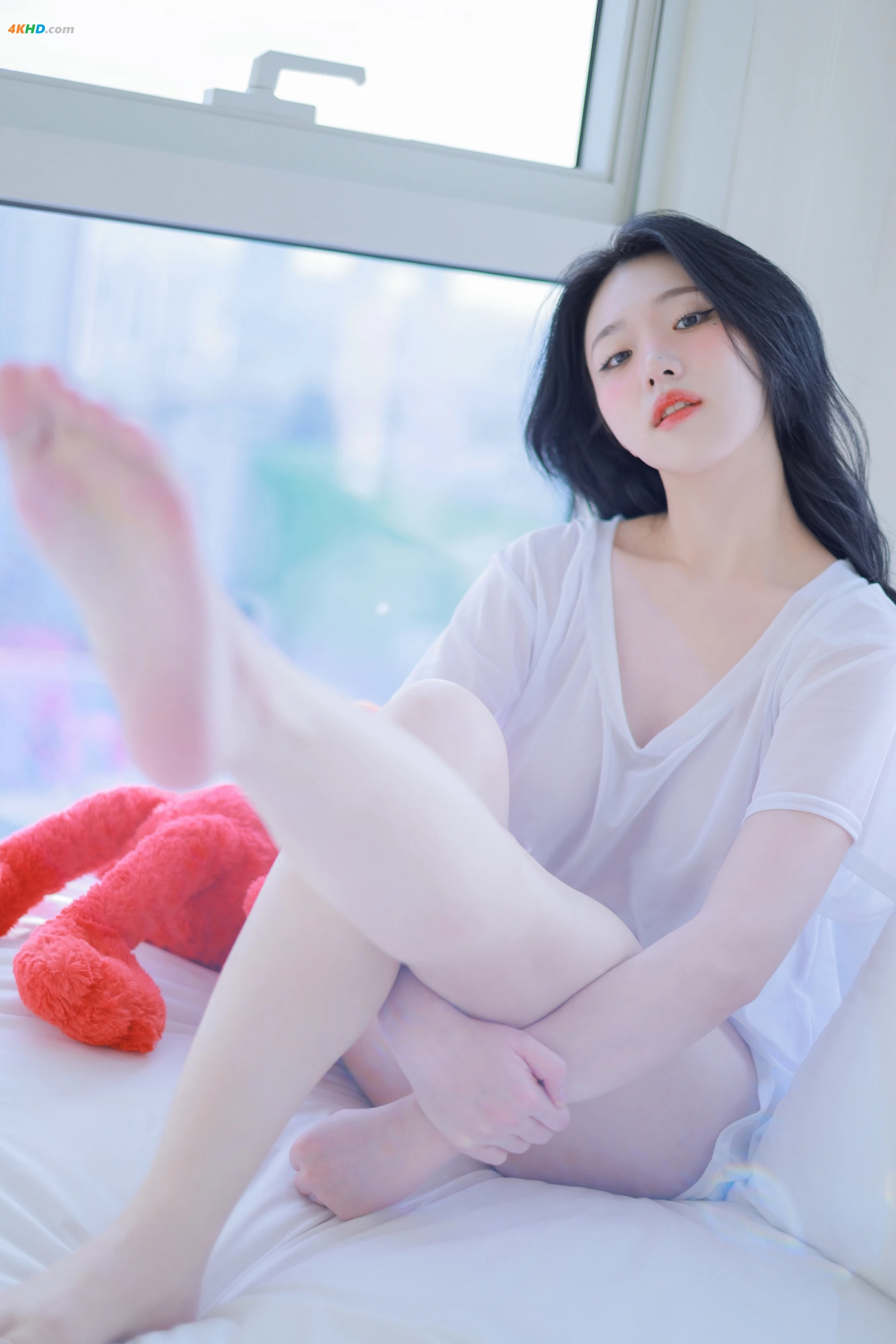 Yeonwoo – Naked[4201MB-215photos]