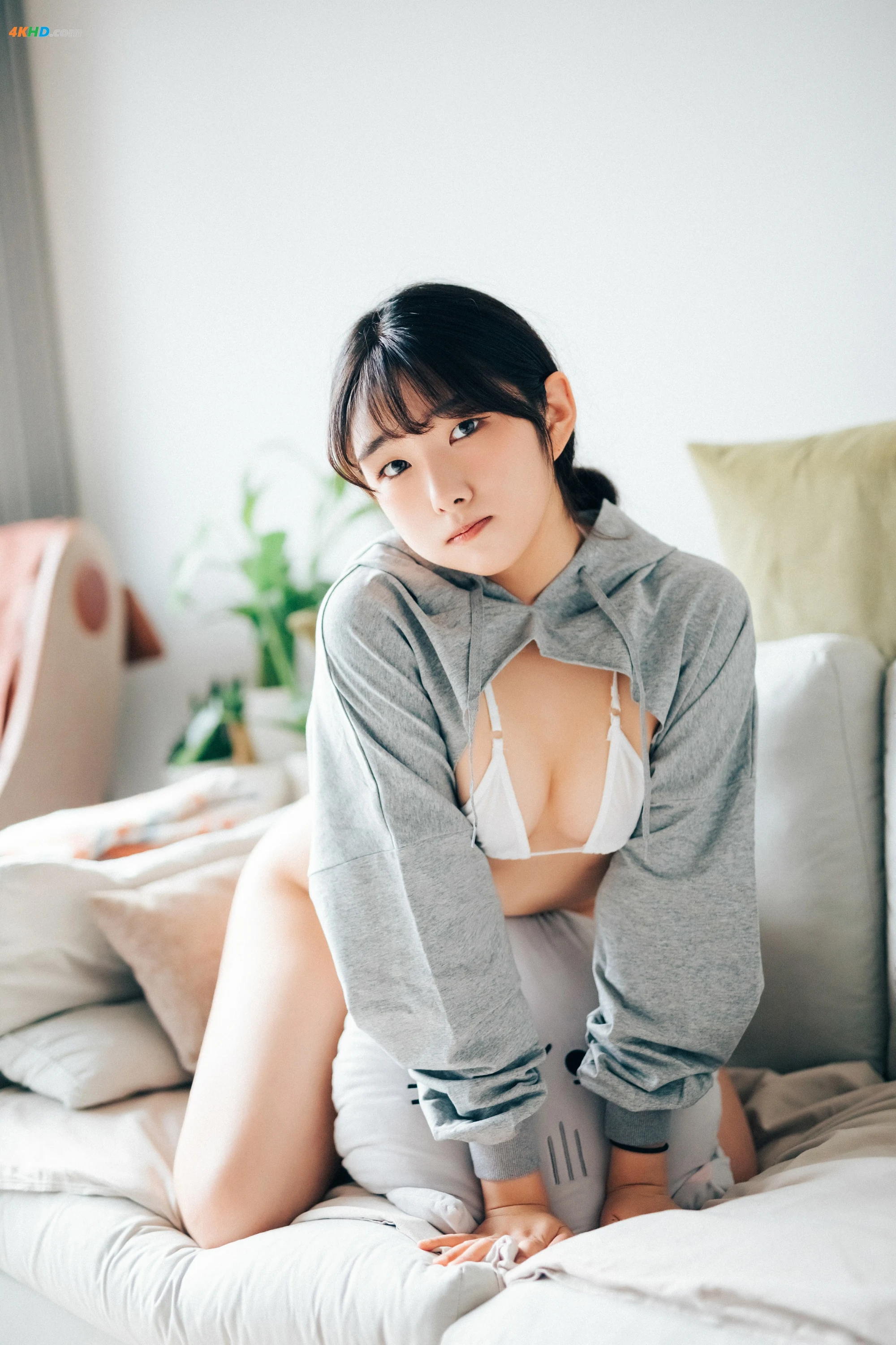 [Loozy] SonSon (손손) – Date at home (+S Ver) Uncensored[653MB-111photos]