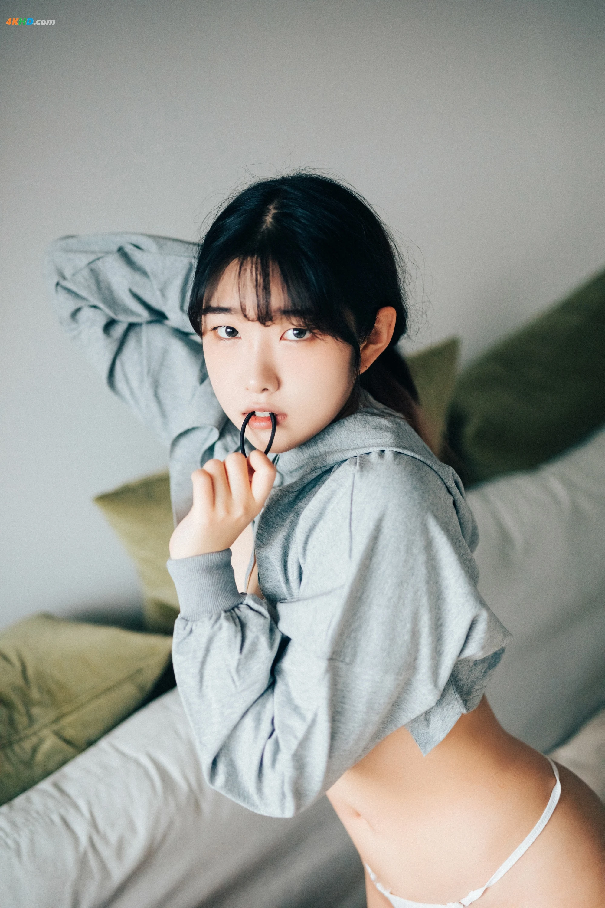 [Loozy] SonSon (손손) – Date at home (+S Ver) Uncensored[653MB-111photos]