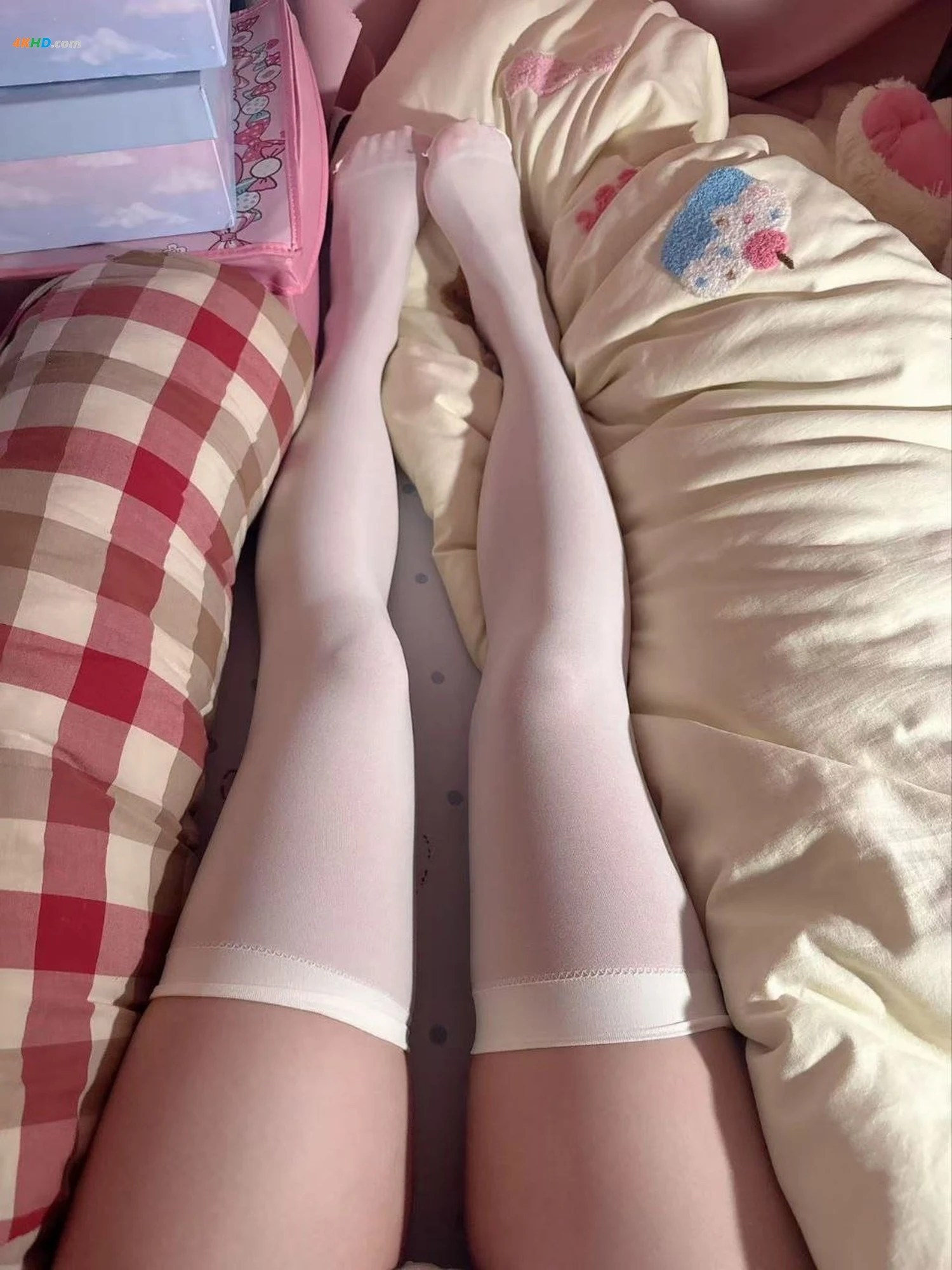 米妮mini – 顶级白虎萝莉 520门槛福利[53MB-191photos]