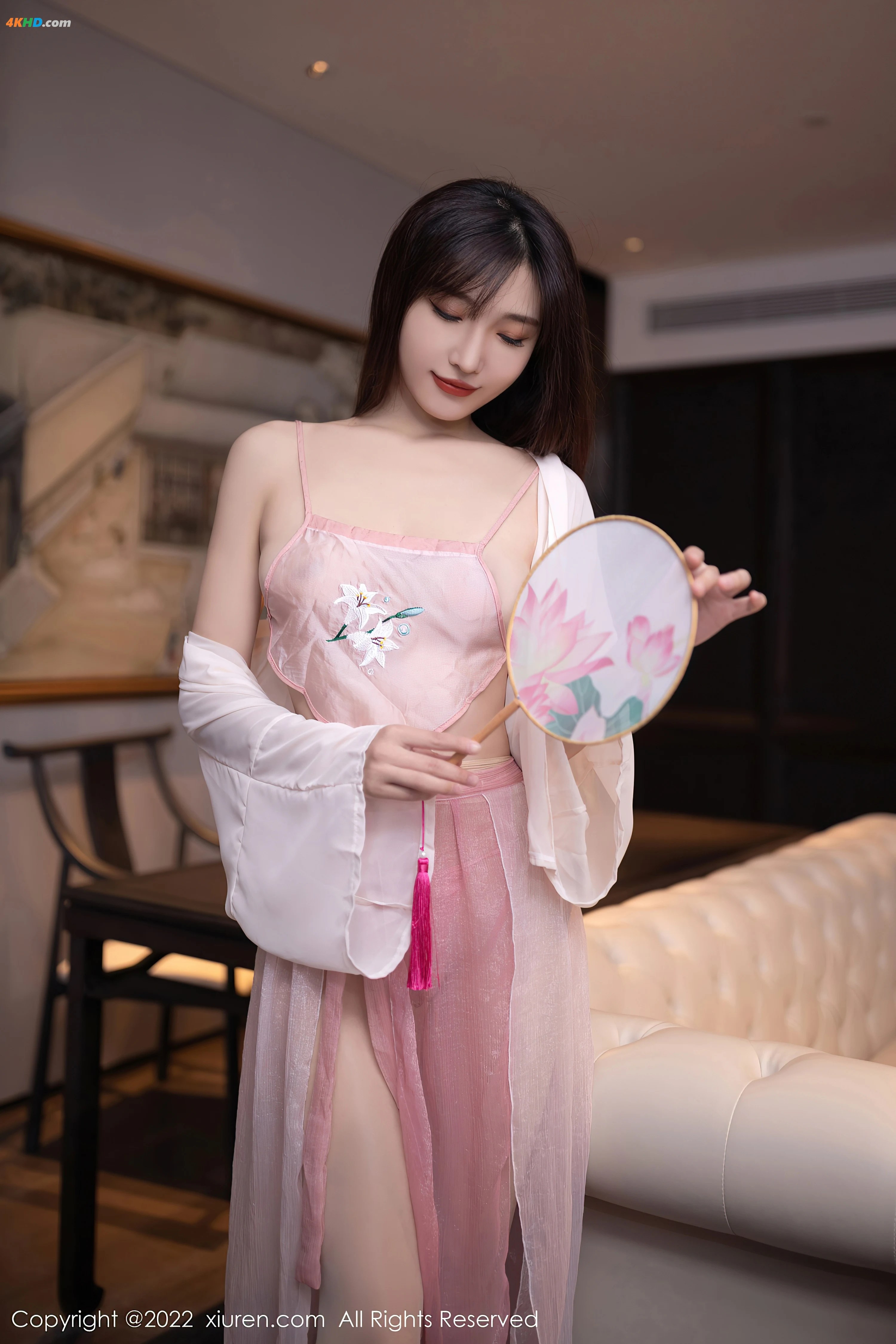 XIUREN No.5666 Lu Xuan Xuan (陆萱萱)[374MB-82photos]