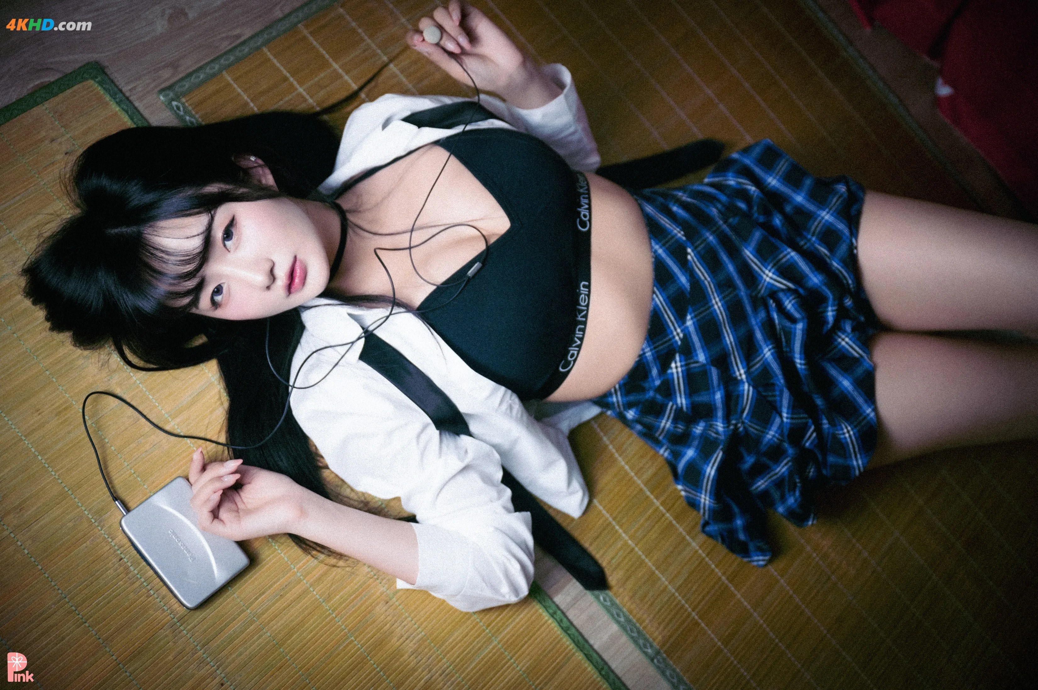 PINK RIBBON – Jina (한지나) – part 02 지나의 교복 생활 Dark ver[413MB-36photos]