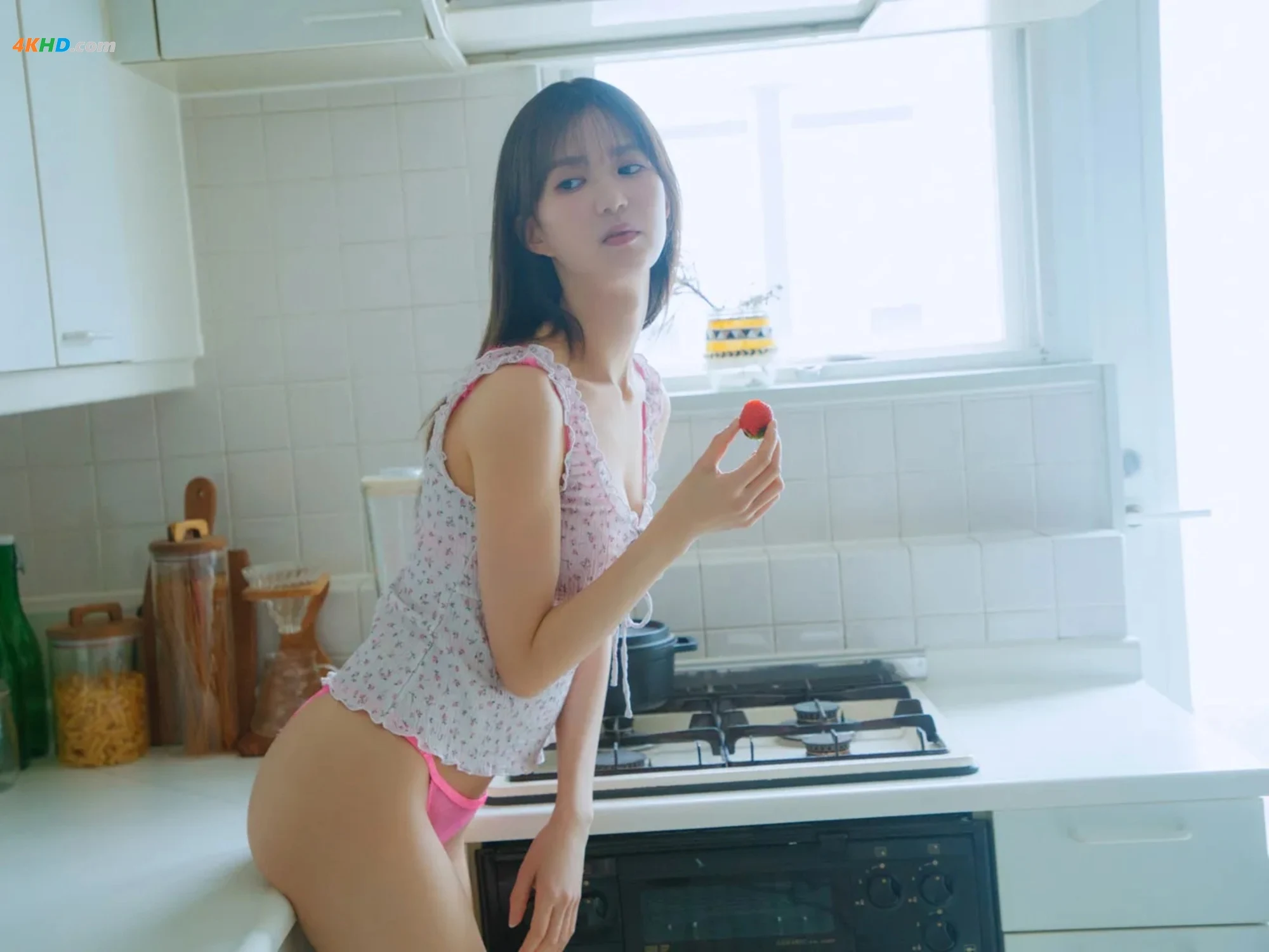 [JP] Bambi Watanabe (渡辺万美) – 週刊現代デジタル写真集『プレイメイト Vol.2 Japanese Nude 編』[41MB-34photos]