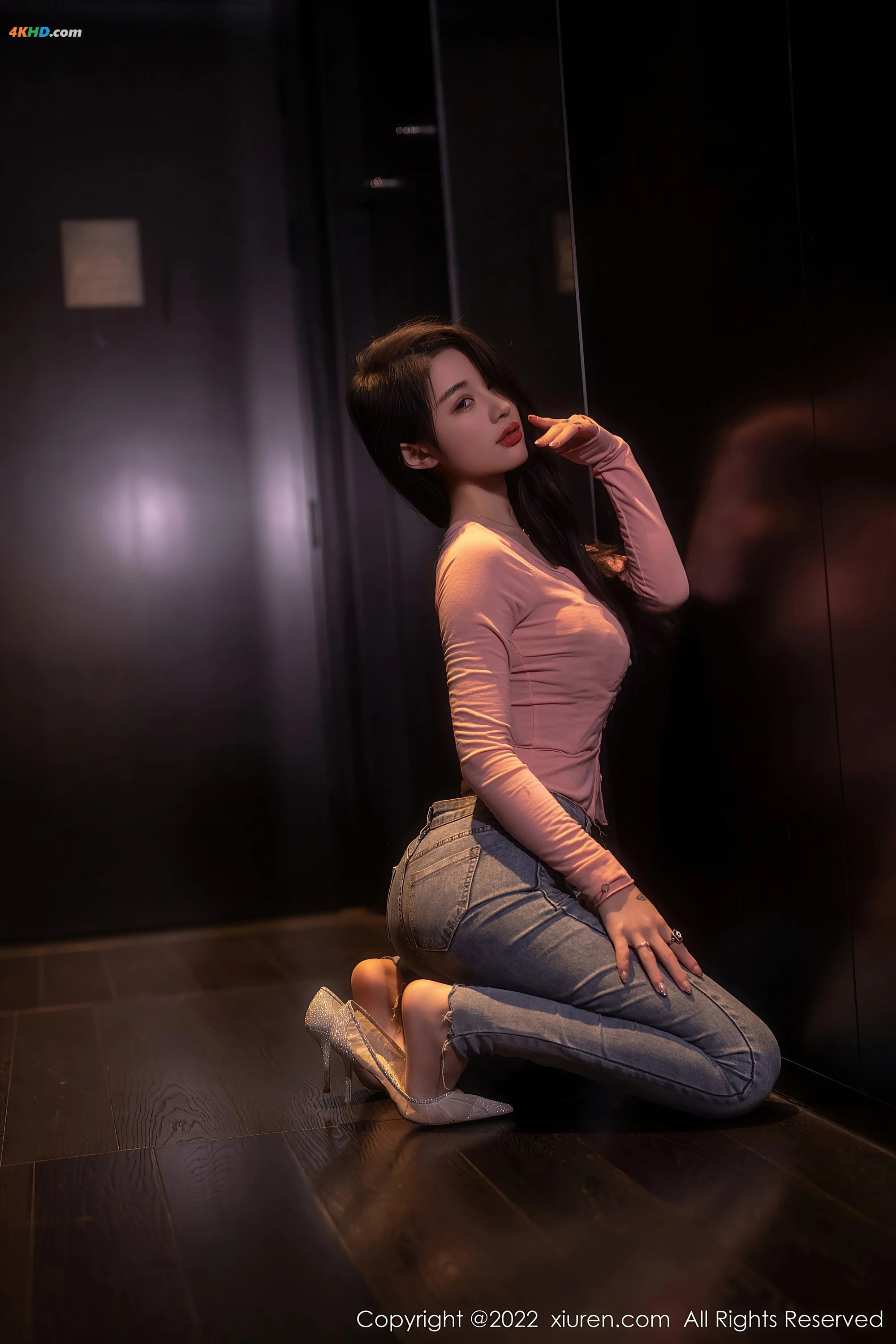 XIUREN No.5506 美七Mia[293MB-66photos]