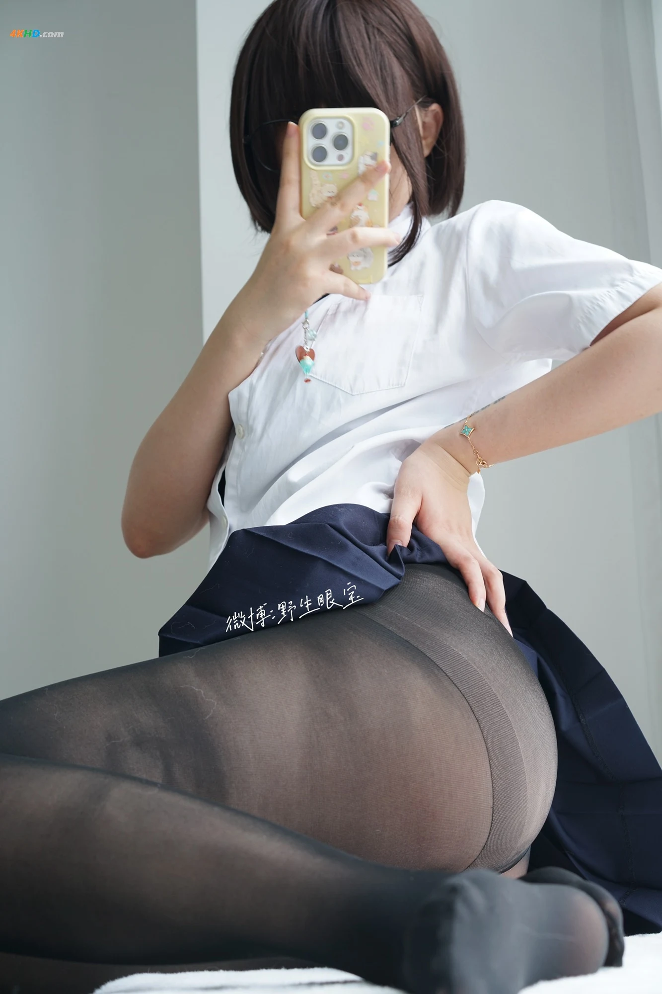 眼酱大魔王w  Fantia 2025年06月订阅[40MB-35photos]