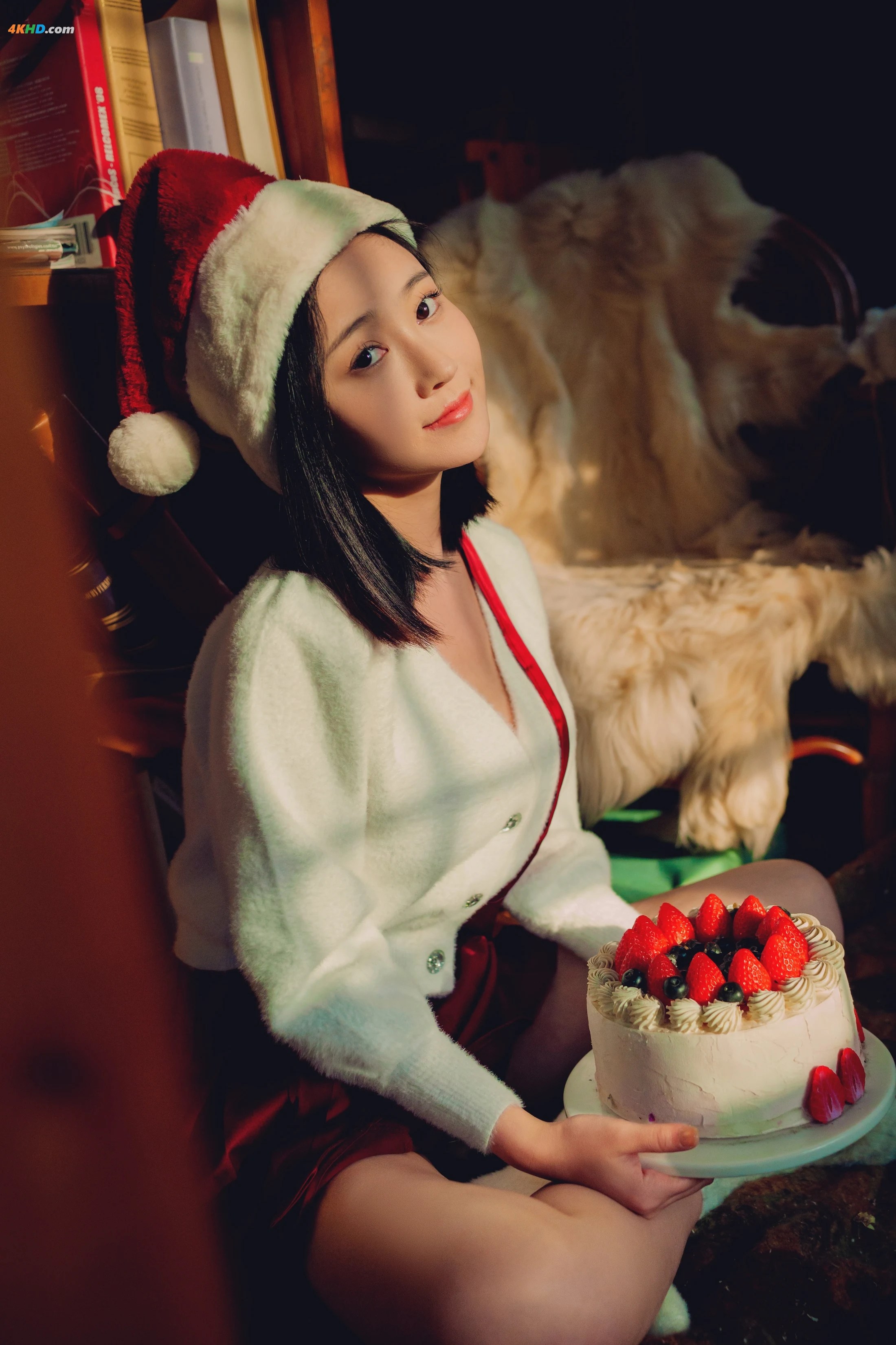 XM_Nnian-Little Red Riding Hood[261MB-41photos]
