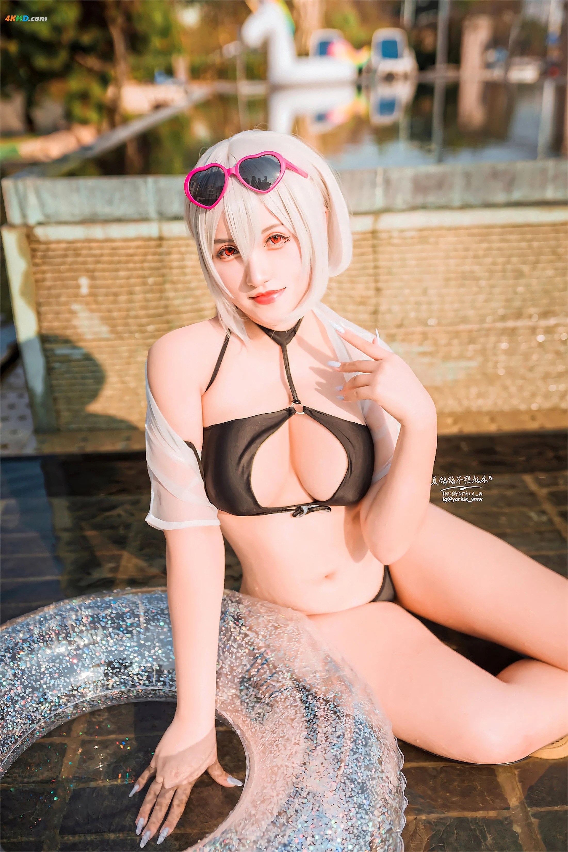 [夏鸽鸽不想起床] 天狼星泳装[114MB-43photos]