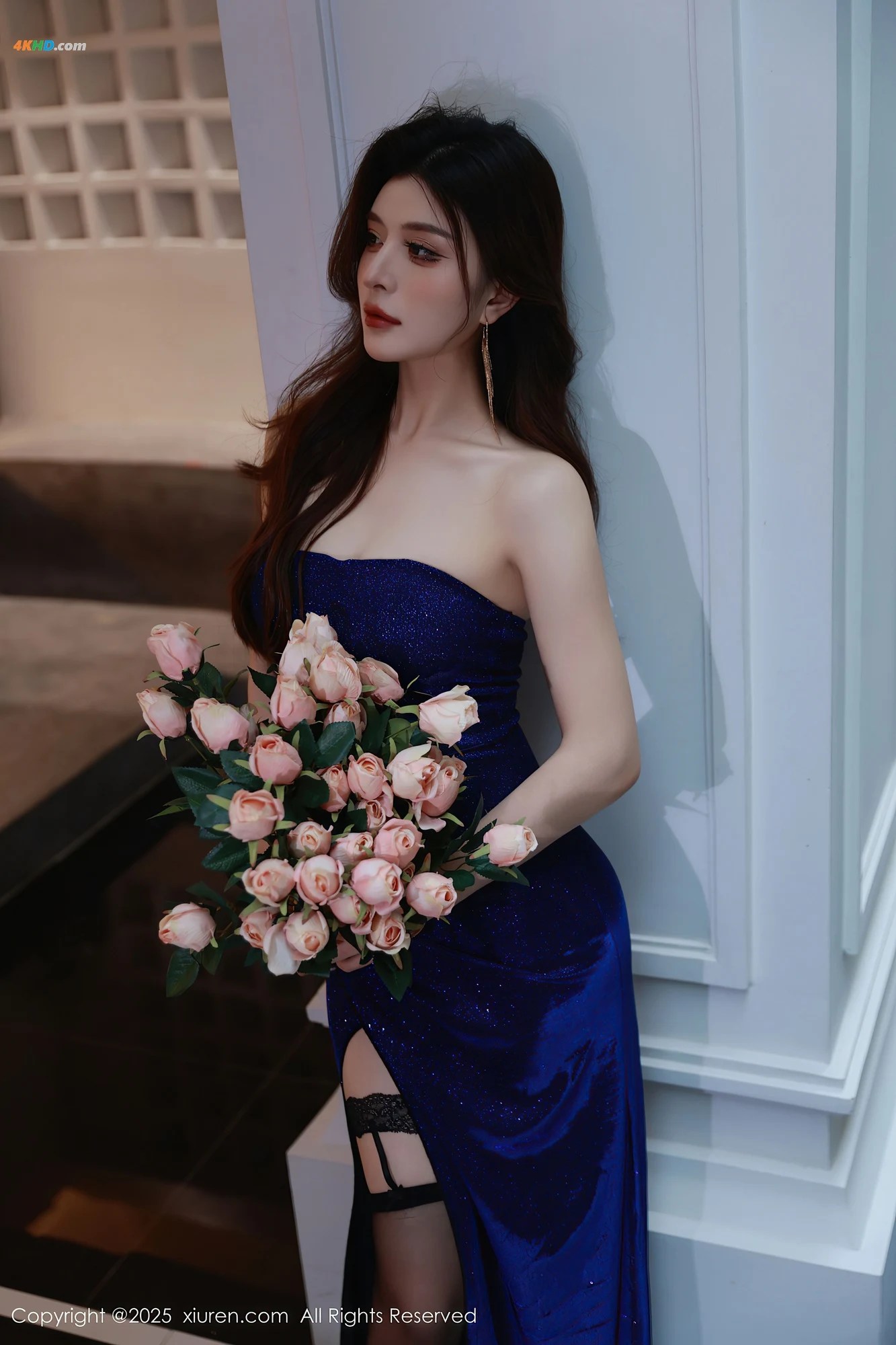 [XIUREN秀人网] 2025.09.08 NO.10740 阿依莎[389MB-71photos]