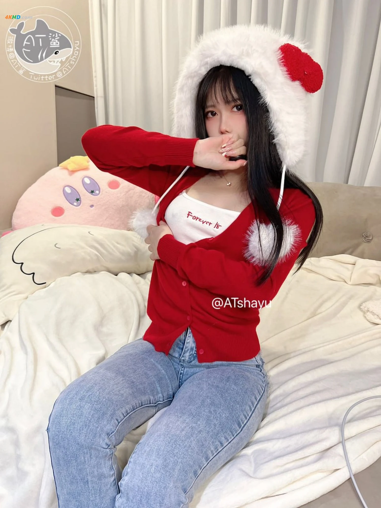 at-shark-christmas-girlfriend.html