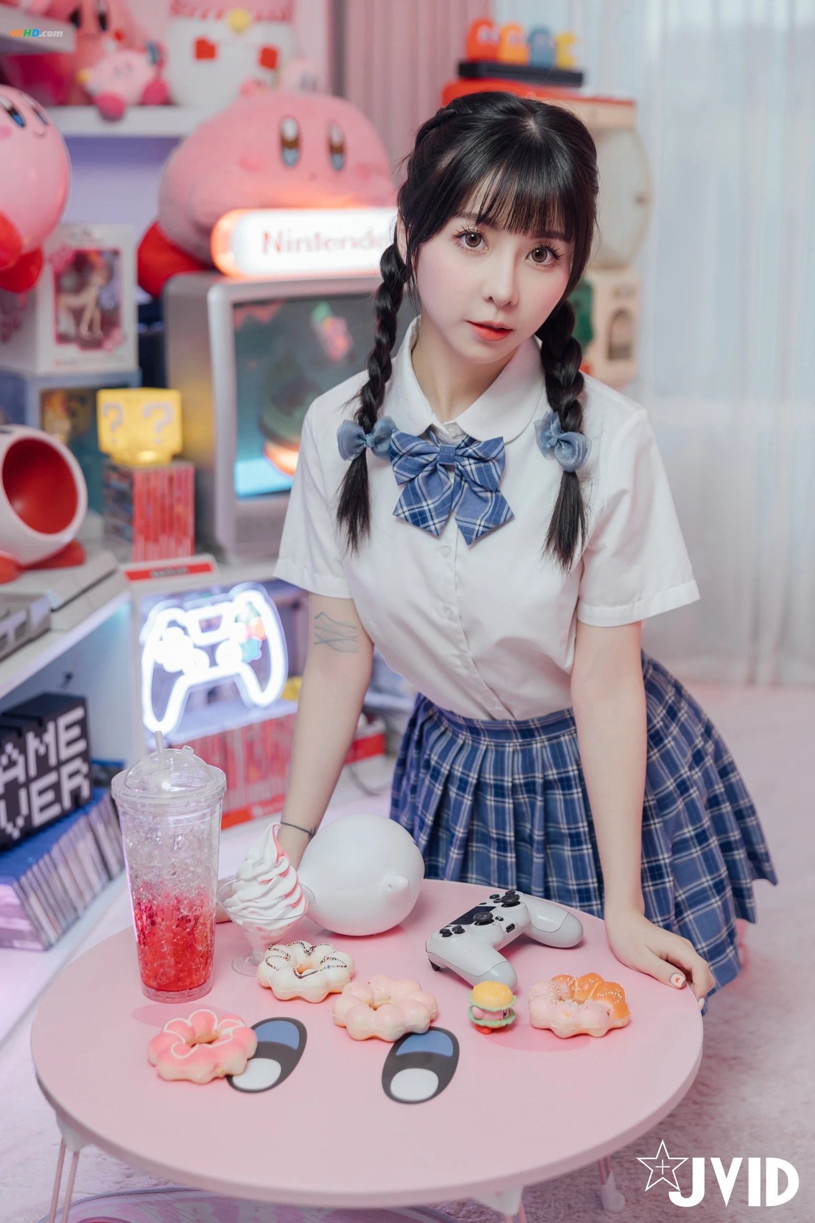 [JVID] Tiny – 量身訂製の性愛娃娃[169MB-126photos]