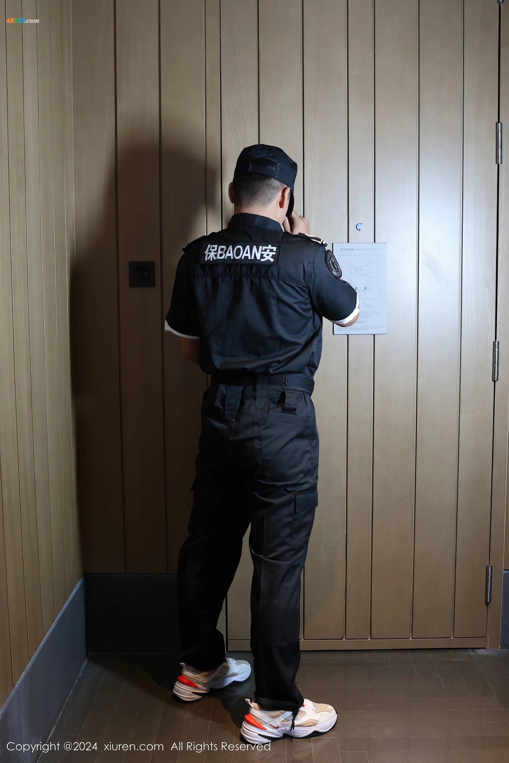 [Xiuren秀人网]2024.08.09 NO.8991 小薯条nienie[416MB-76photos]