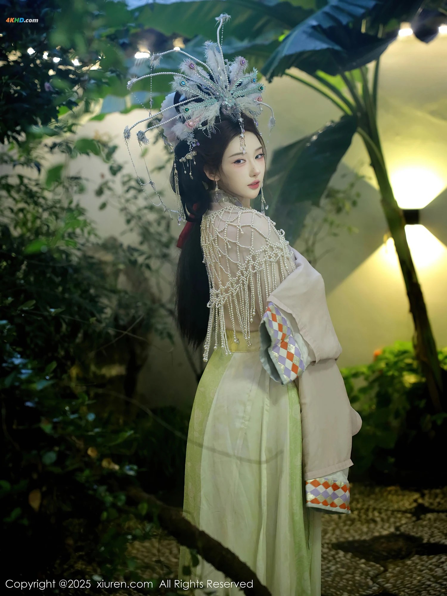 [XIUREN秀人网] 2025.09.05 NO.10736 梨霜儿[562MB-81photos]