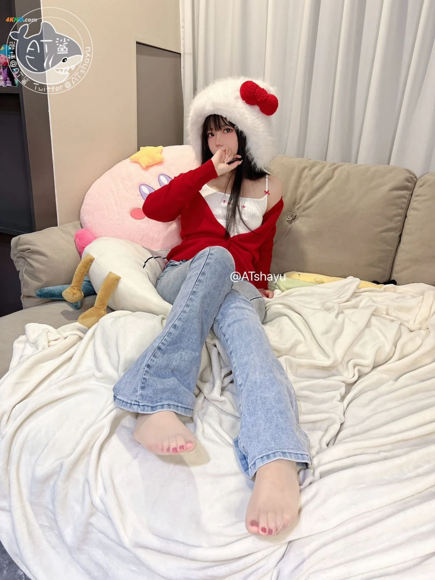 at-shark-christmas-girlfriend.html