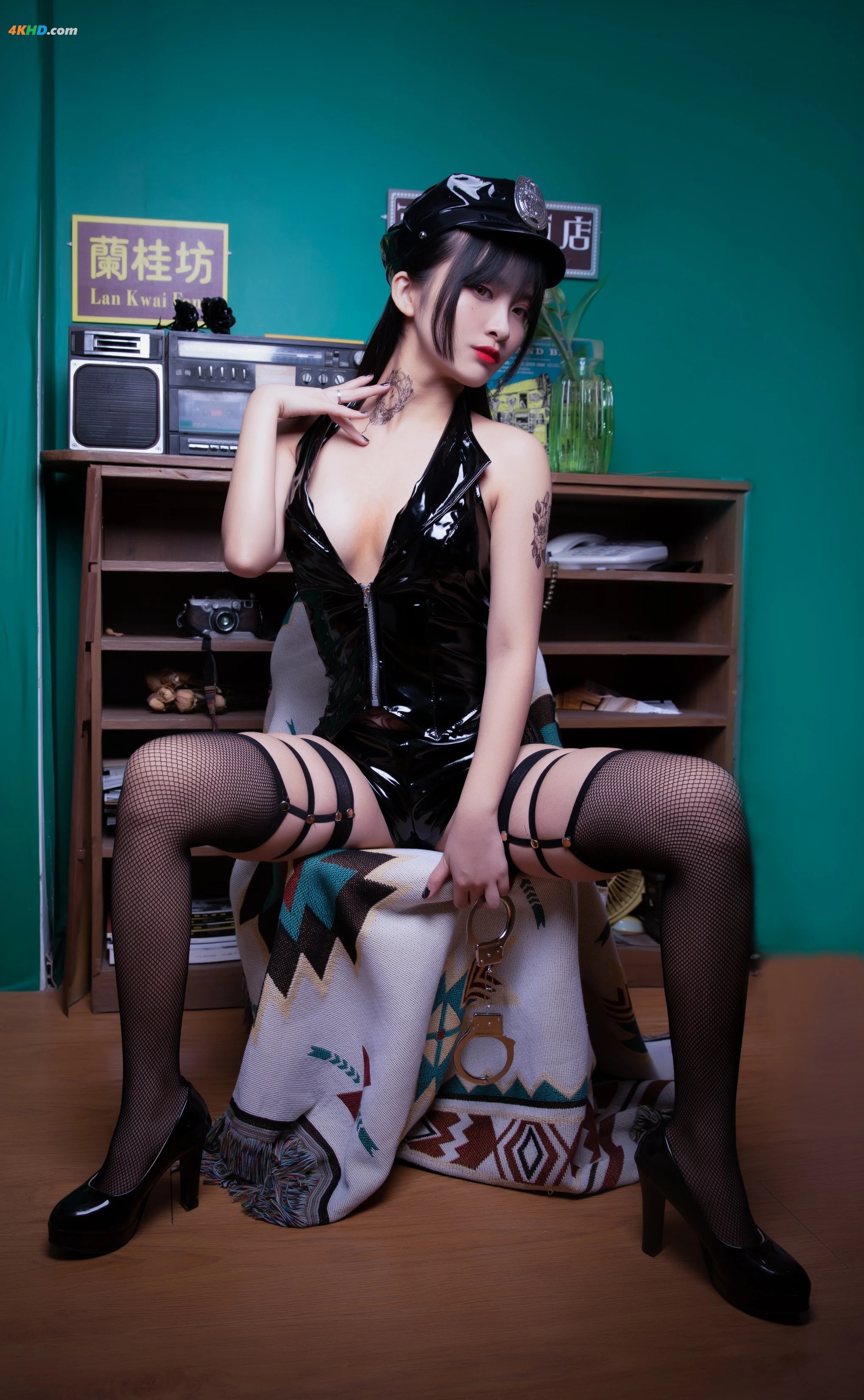 洛璃 LoLiSAMA – 小女J[502MB-52photos]