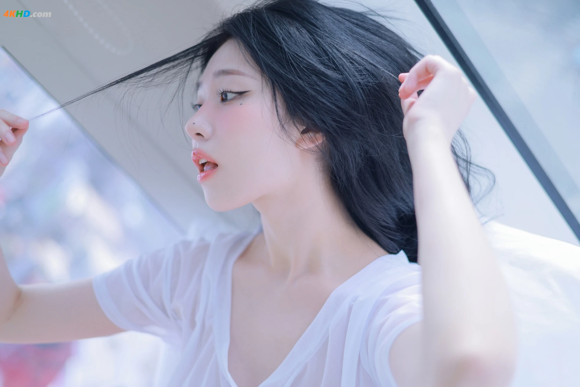 Yeonwoo – Naked[4201MB-215photos]
