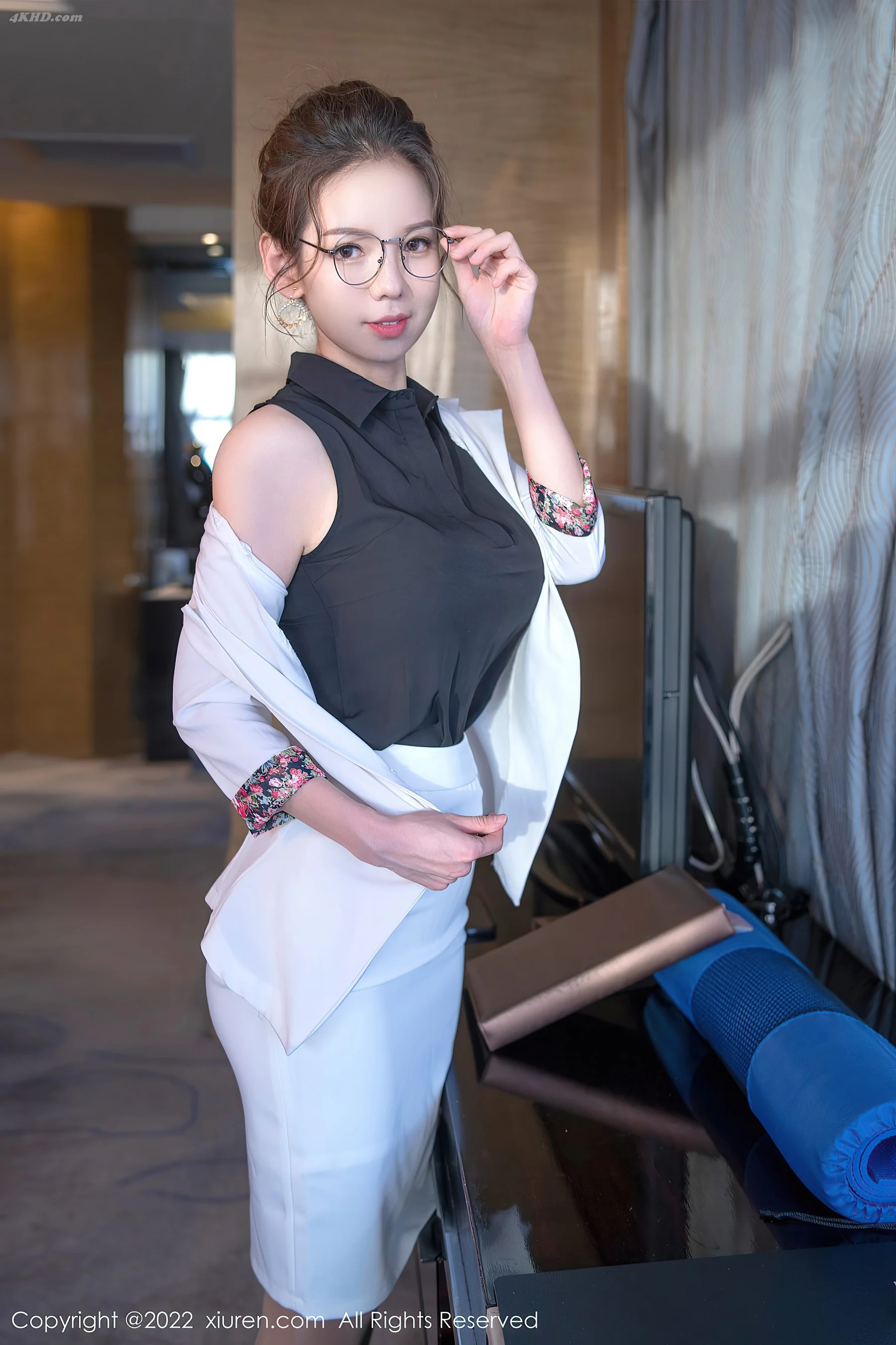 XIUREN No.4917 大美媚京(245MB)(63photos)
