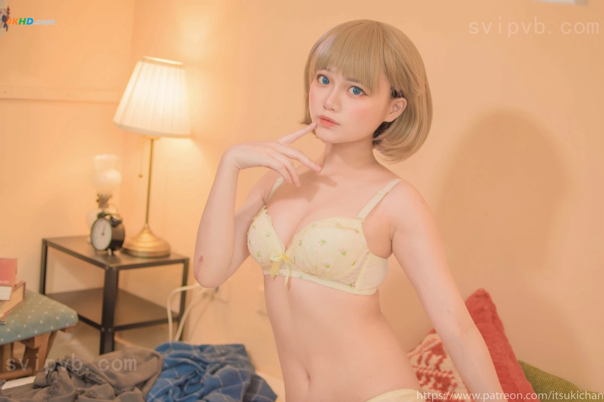 itsukichan (斋斋) – 极品反差嫩妹 大尺度私拍[2.88GB-478photos]