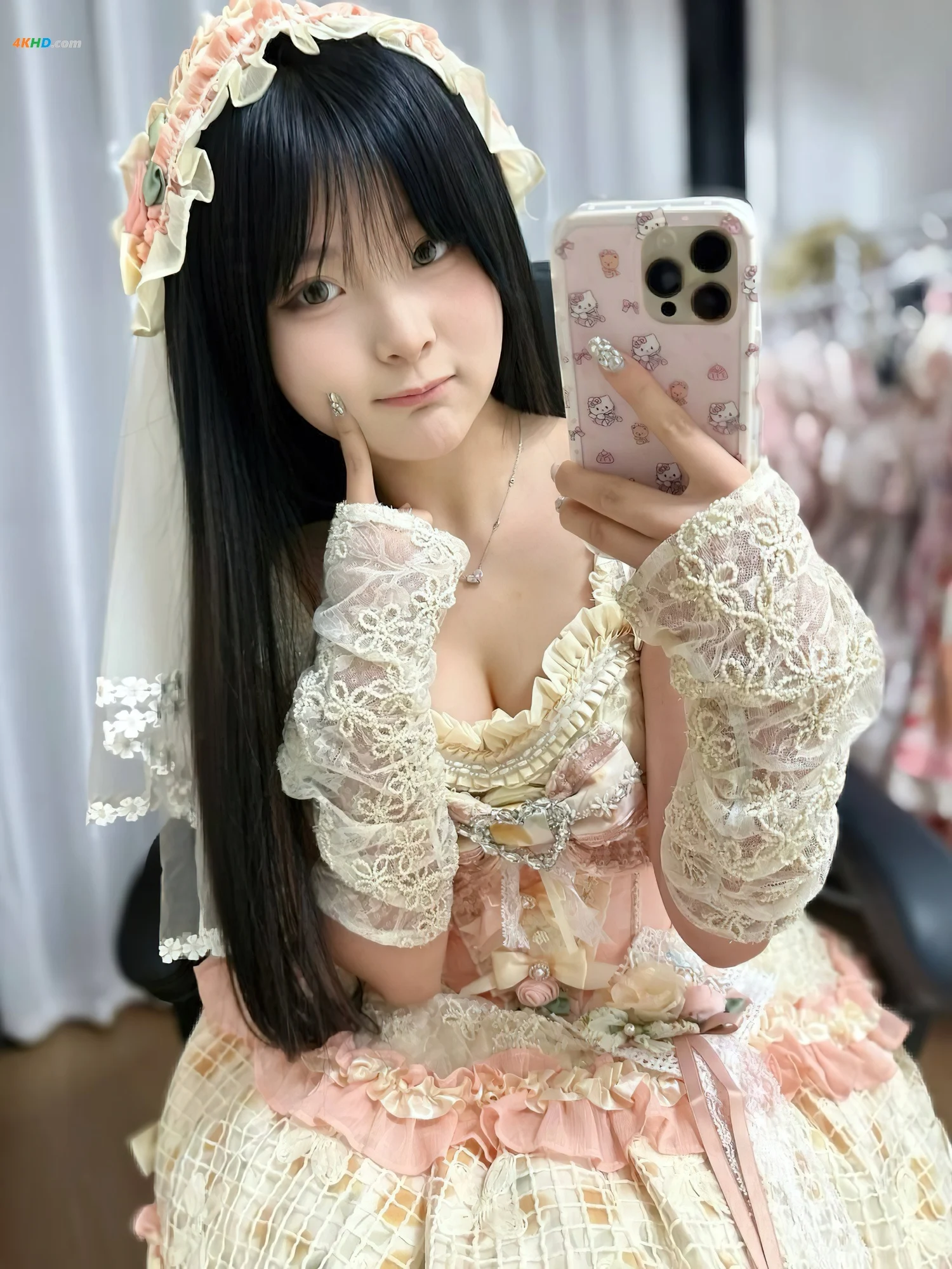 luobao1221(洛宝) – X福利姬合集[2.04GB-79photos]