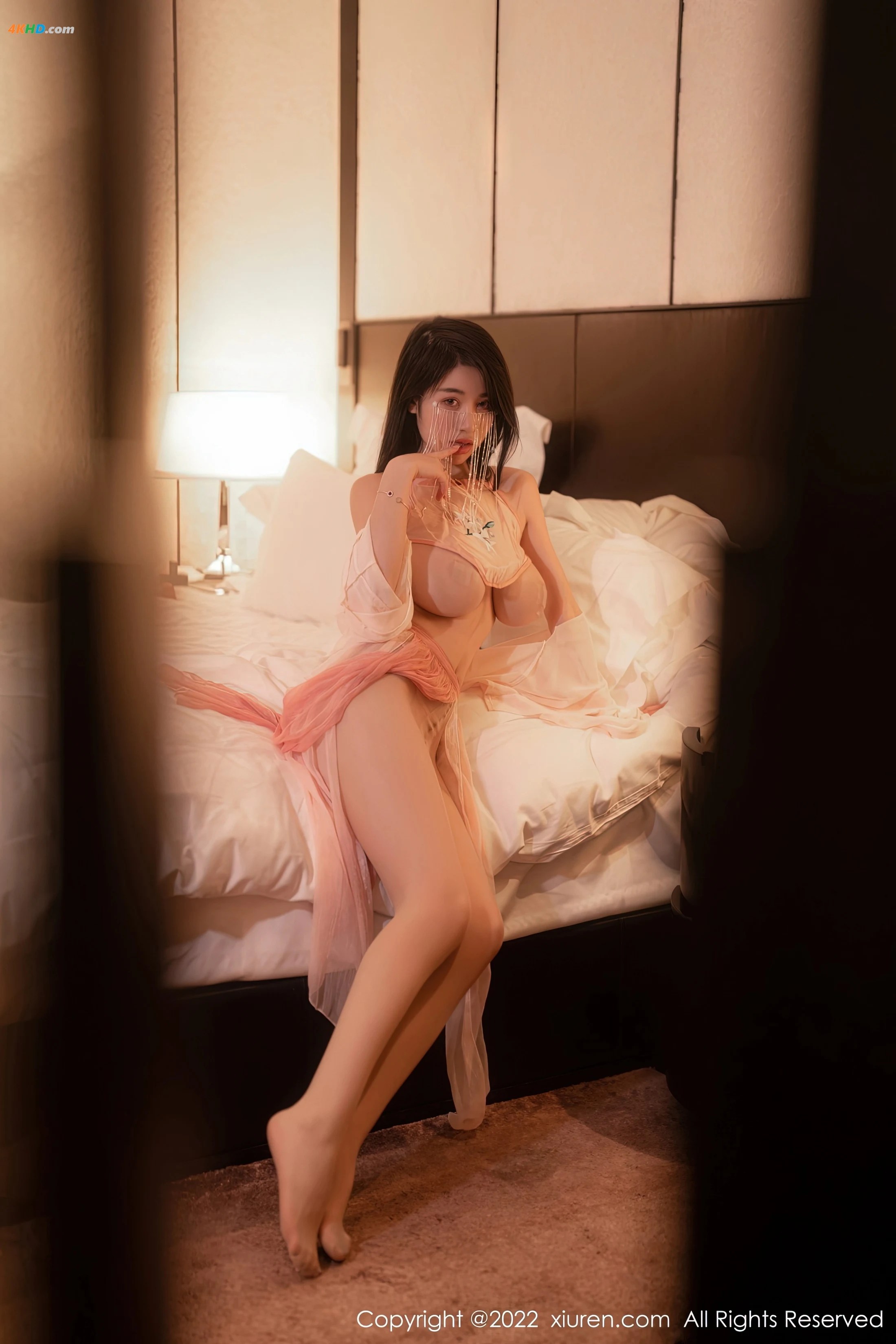 XIUREN No.5994 美七Mia[223MB-67photos]