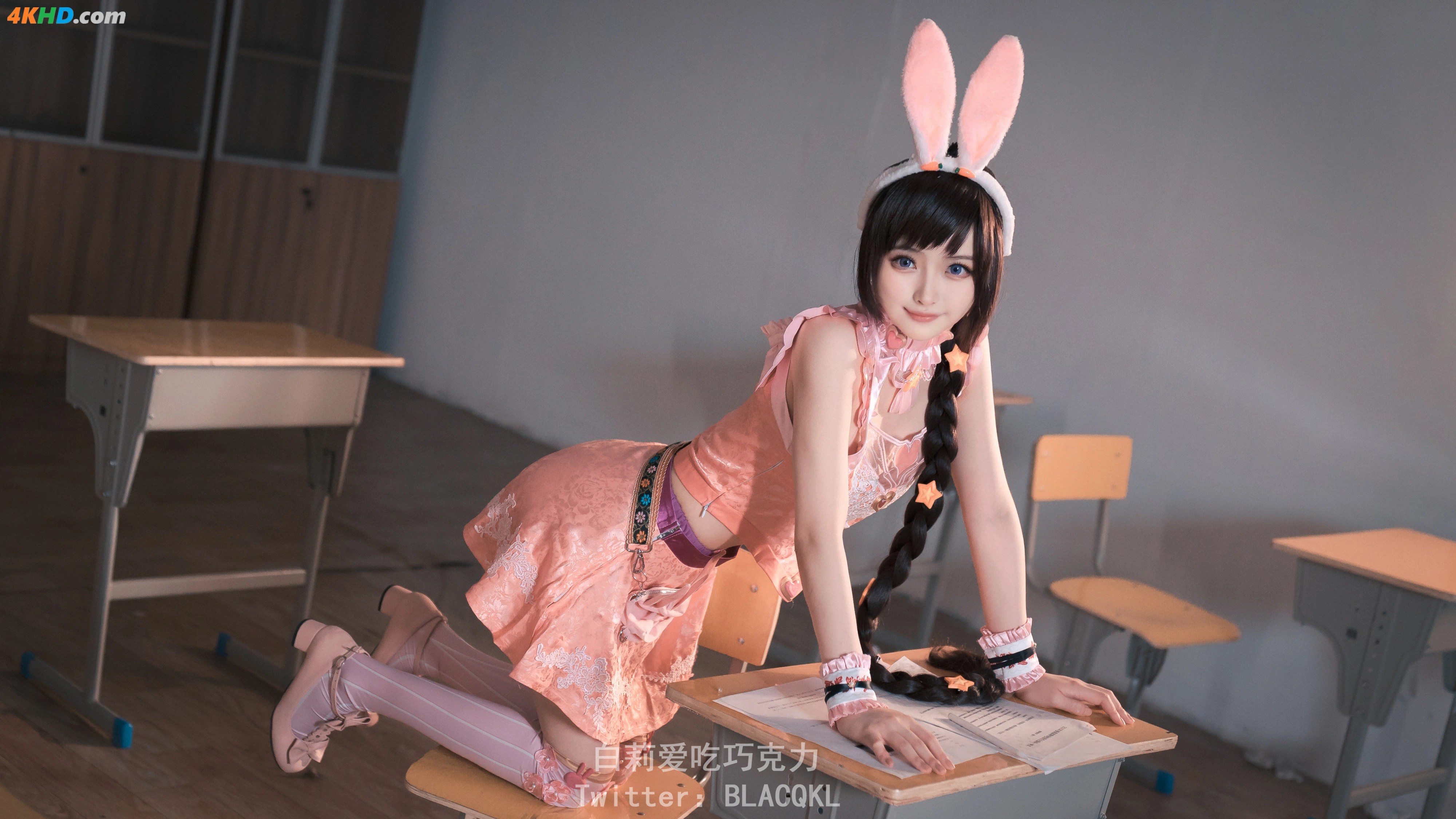 白莉爱吃巧克力 – 小舞(265MB)(90photos)