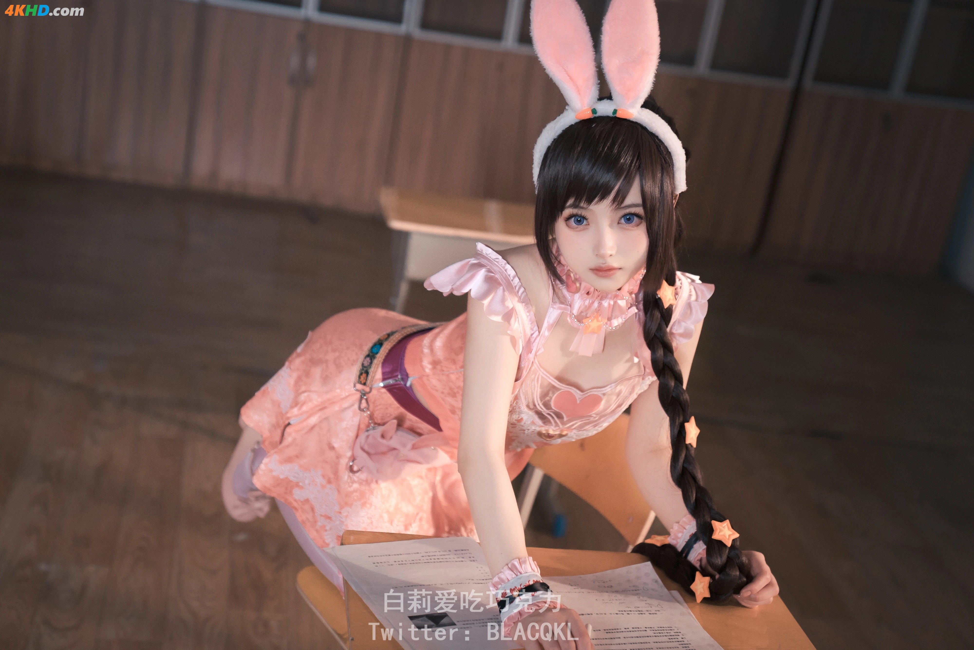 白莉爱吃巧克力 – 小舞(265MB)(90photos)