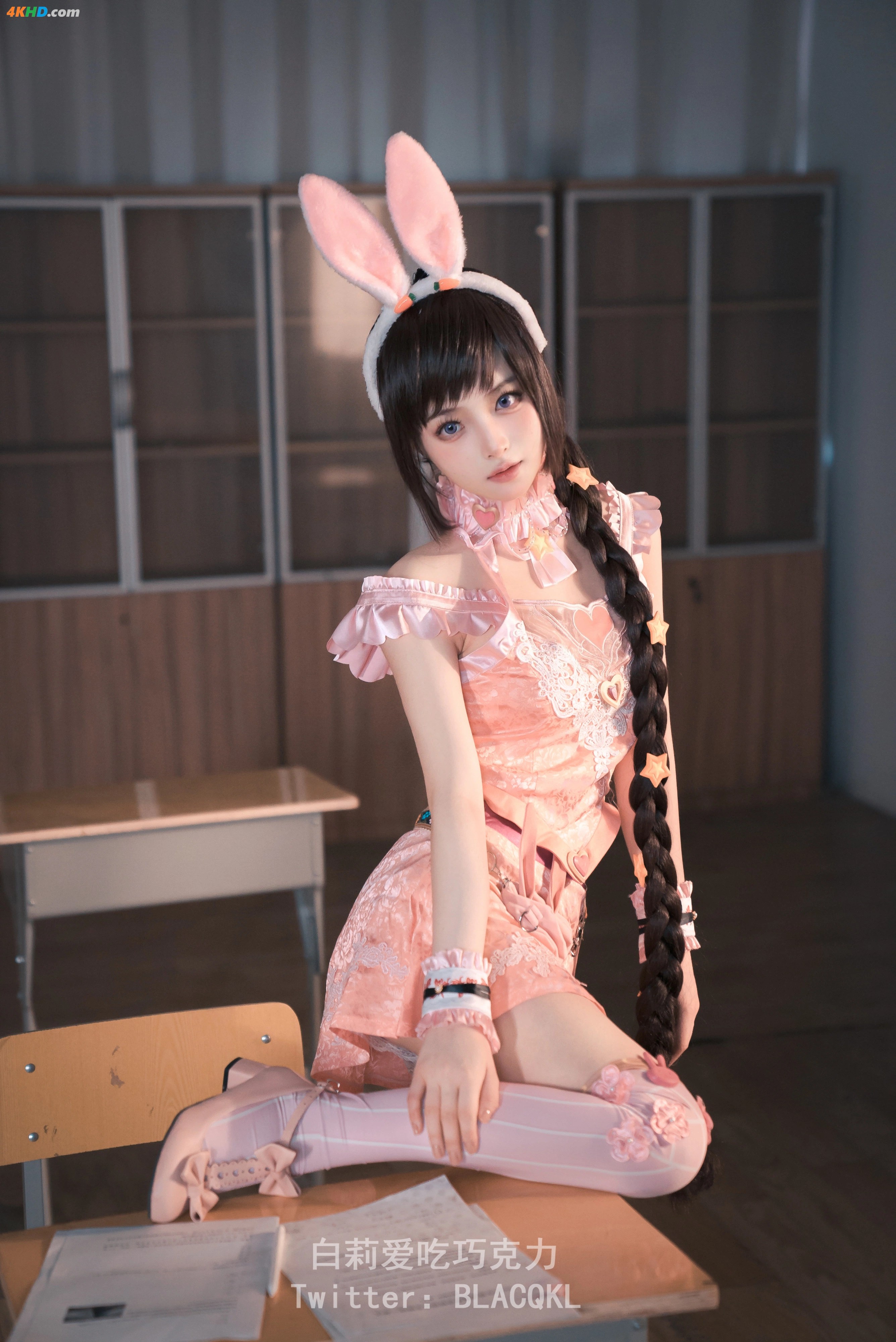 白莉爱吃巧克力 – 小舞(265MB)(90photos)