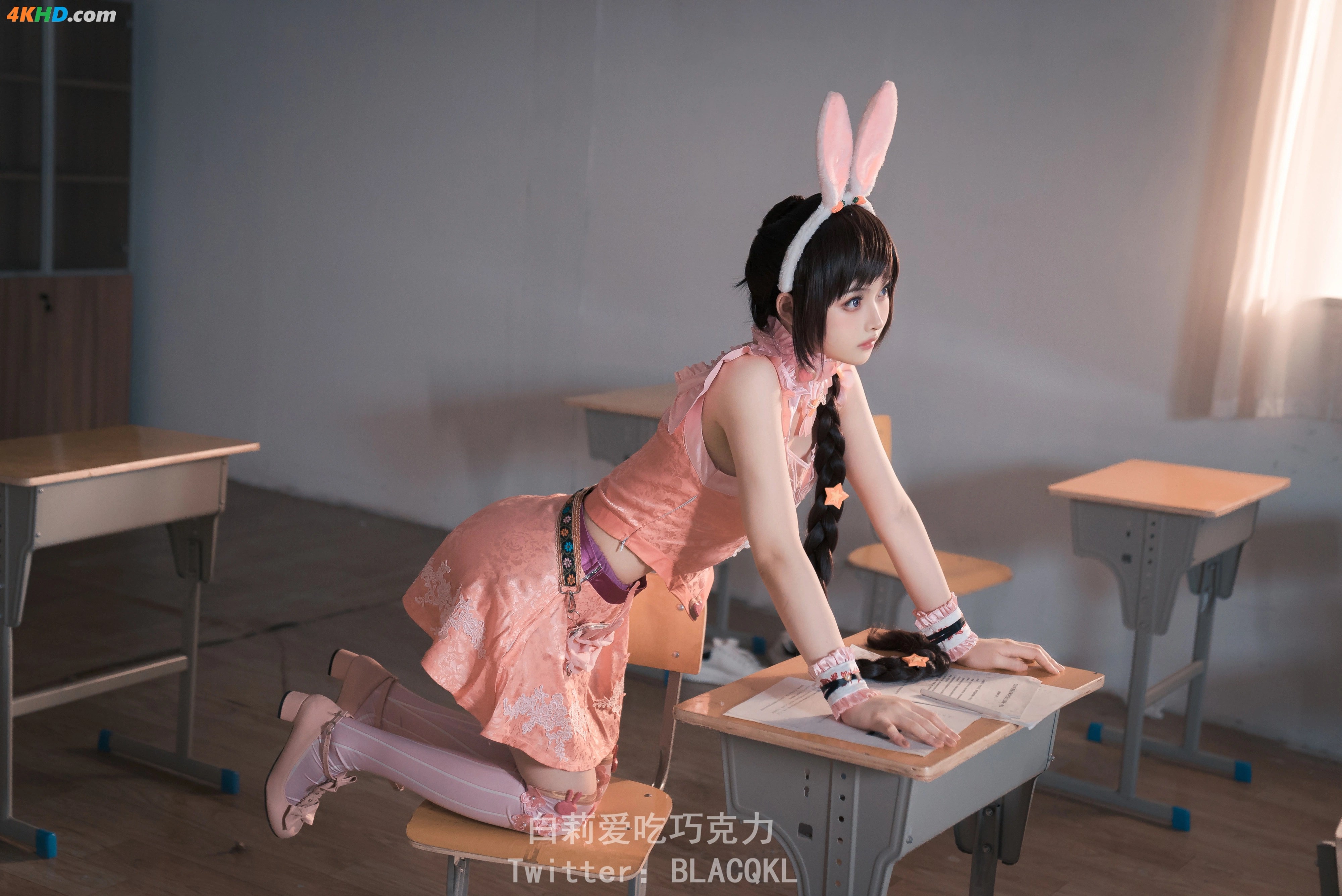 白莉爱吃巧克力 – 小舞(265MB)(90photos)